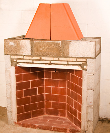 Rumford fireplace smoke chamber